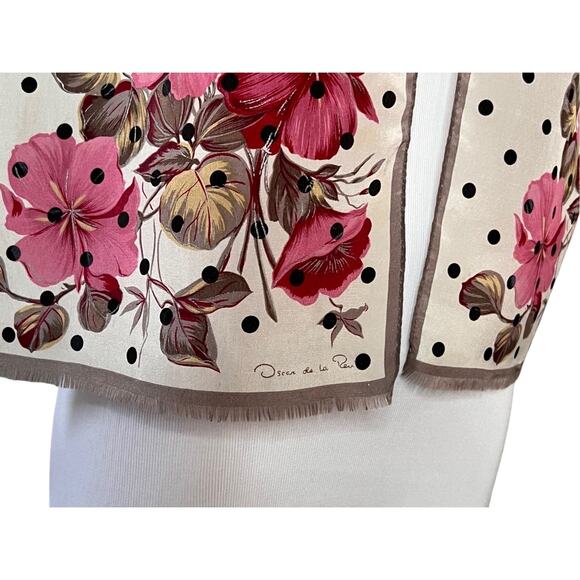 Oscar de la Renta Silk Floral Rectangle Scarf Wrap Cream Pink Roses‎ & Cherry - Picture 3 of 5